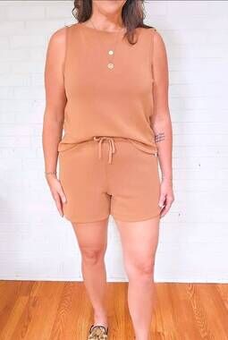 NEW SPANX sleek & supportive 5" short in maplewood